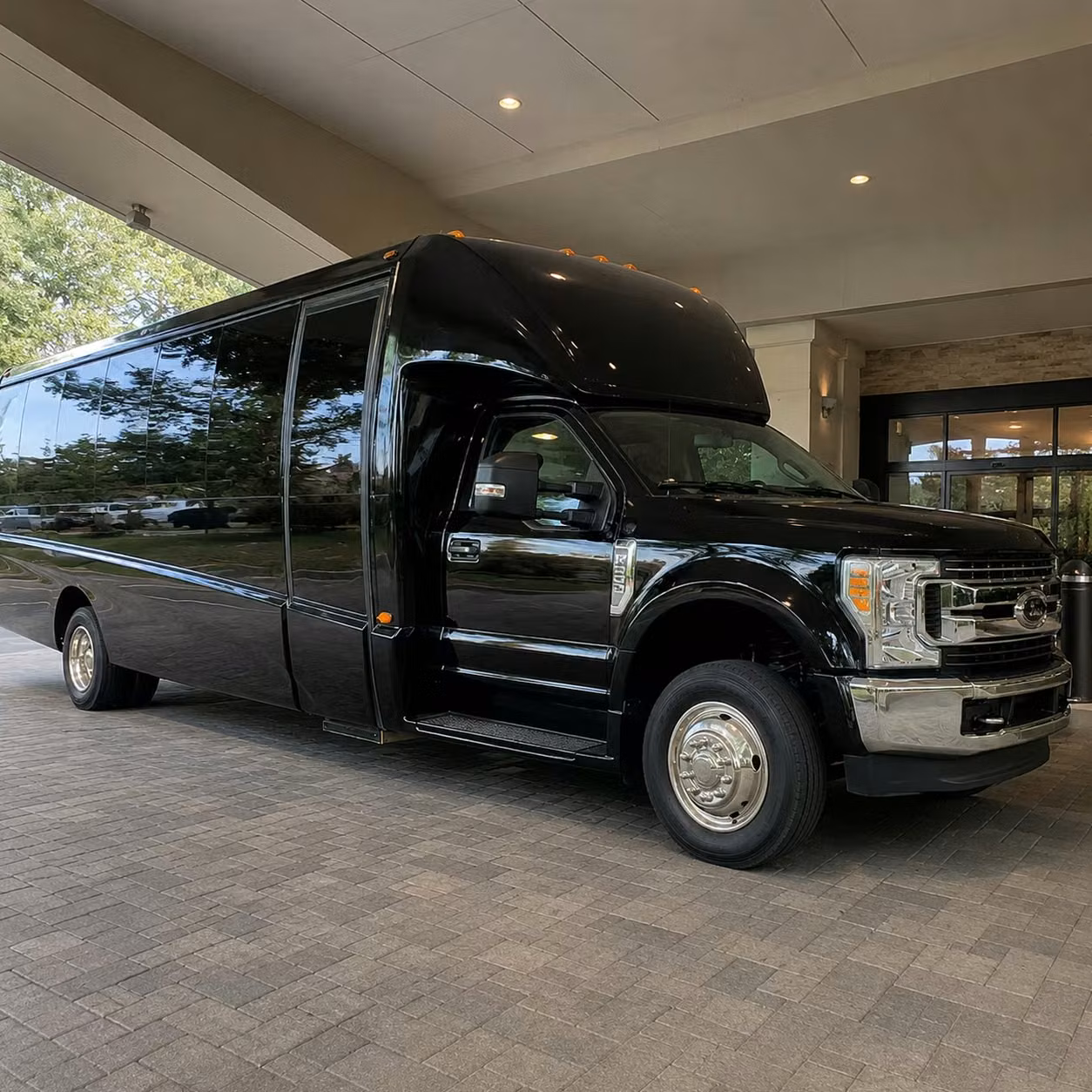 18 passenger minibus