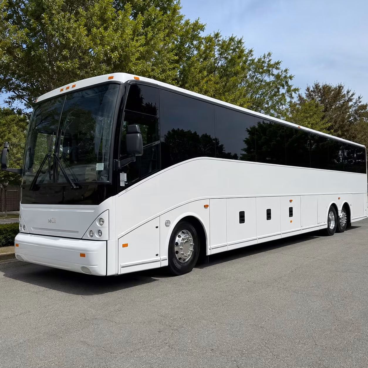corporate airport shuttle service in mcallen for business travel groups