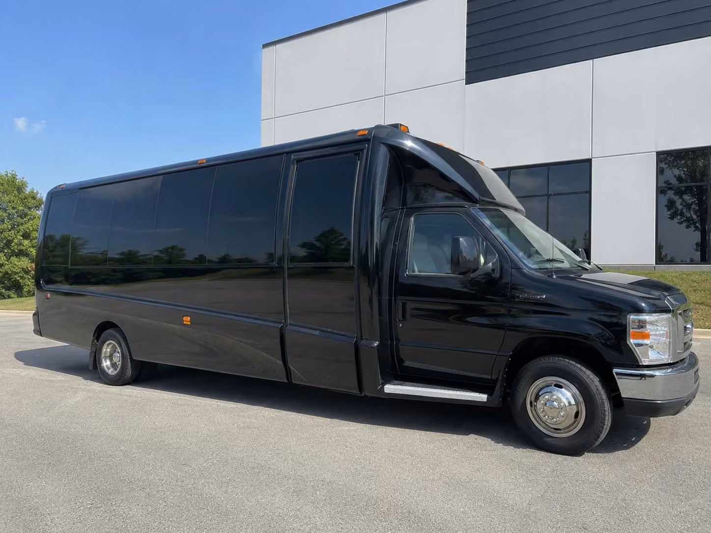 party buses for mcallen bachelorette nights and concert pre games